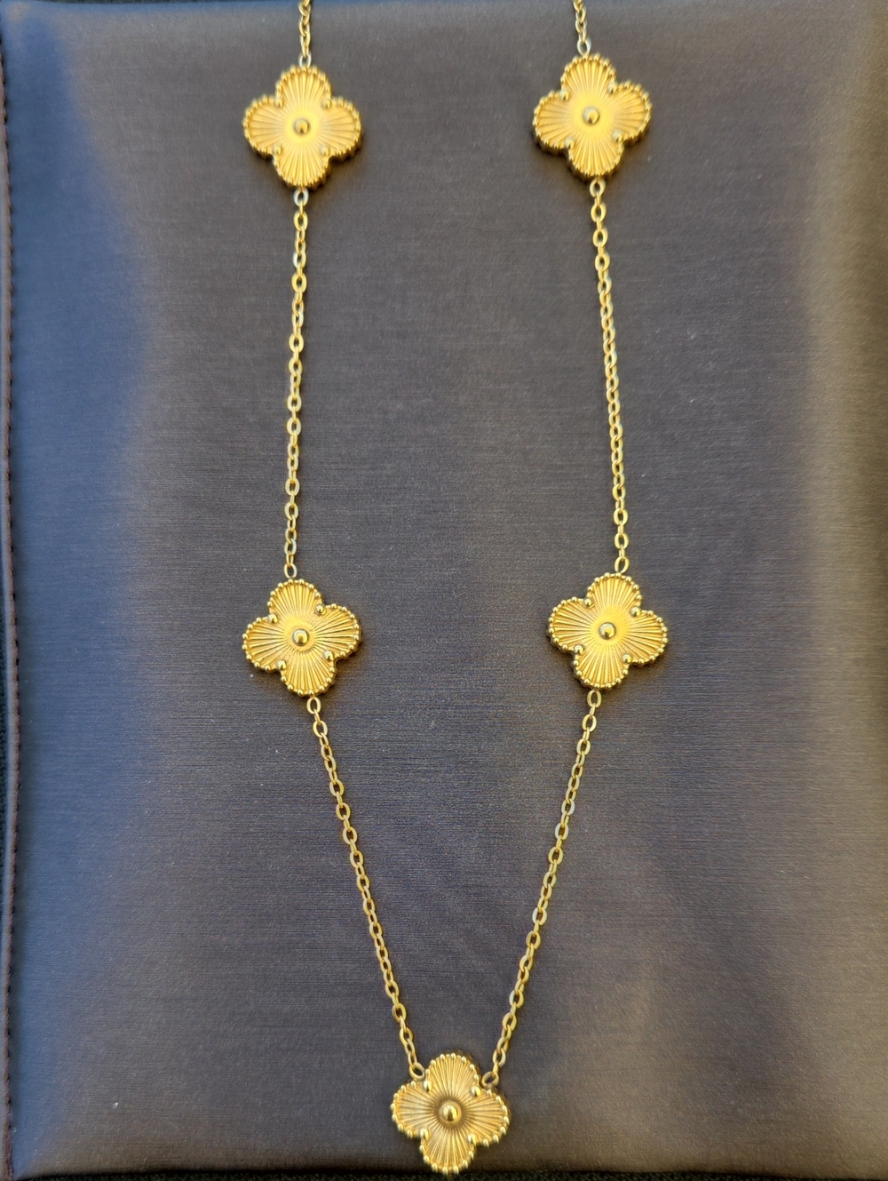 ​Waterproof 18K Gold Plated Clover Station Necklace Hypoallergenic 17-19"